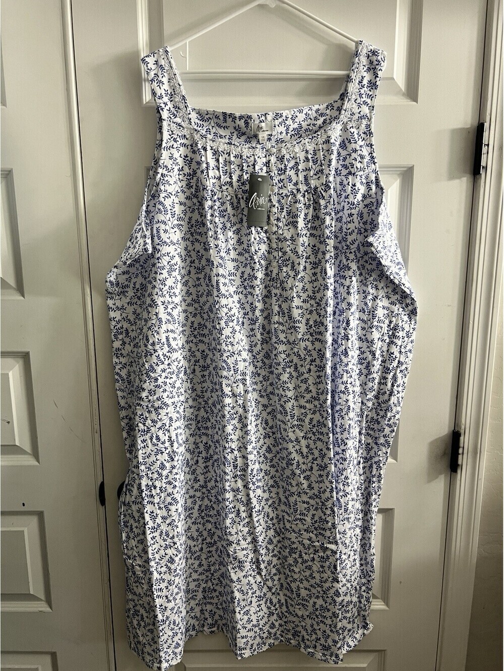 Aria Collection 100% Cotton Night Gown Sleeveless Blue White Floral Sz 5X New